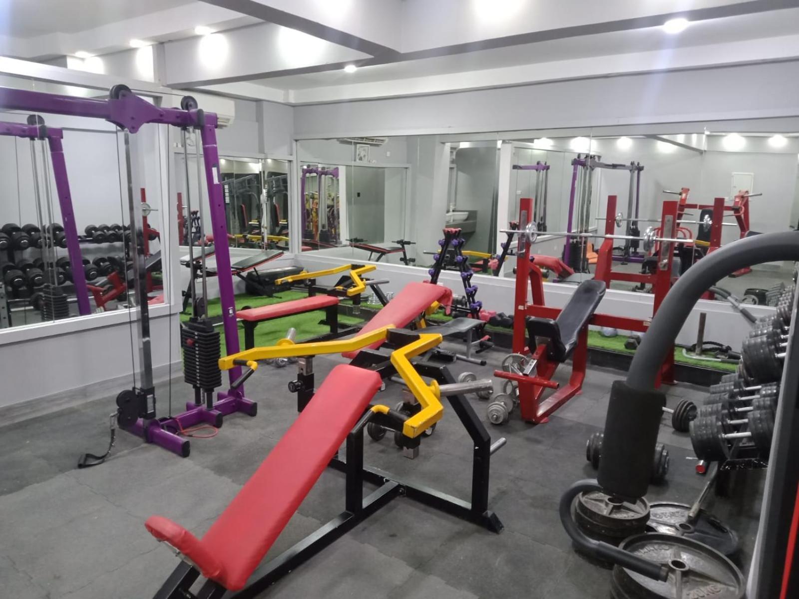 Al Hussam Hotel Apartments Rusayl Luaran gambar