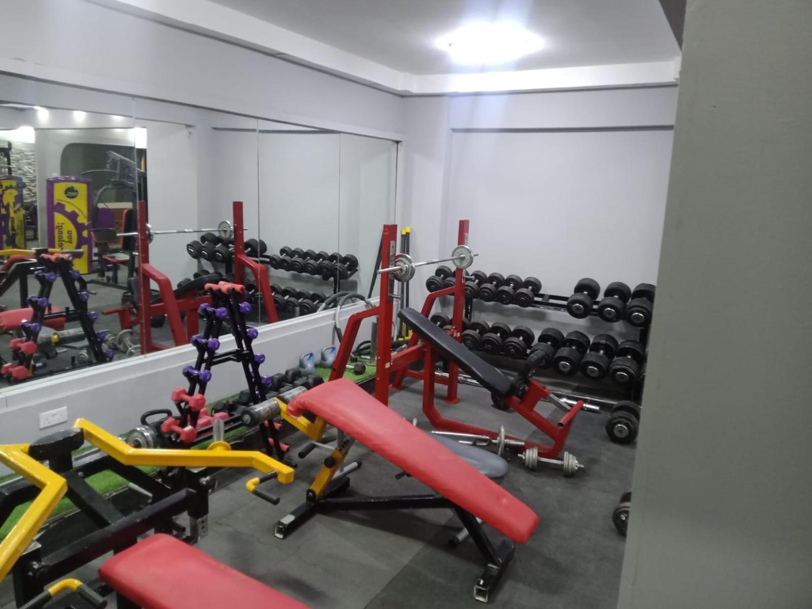 Al Hussam Hotel Apartments Rusayl Luaran gambar