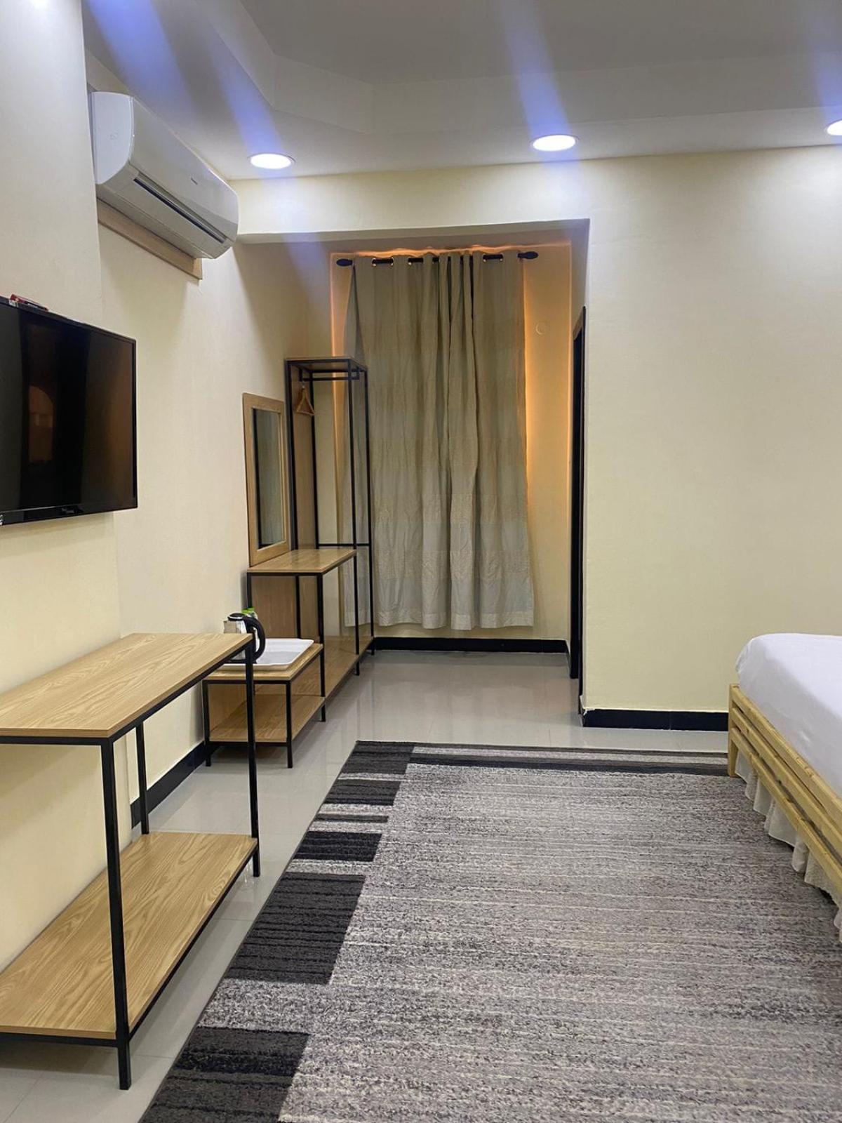 Al Hussam Hotel Apartments Rusayl Luaran gambar